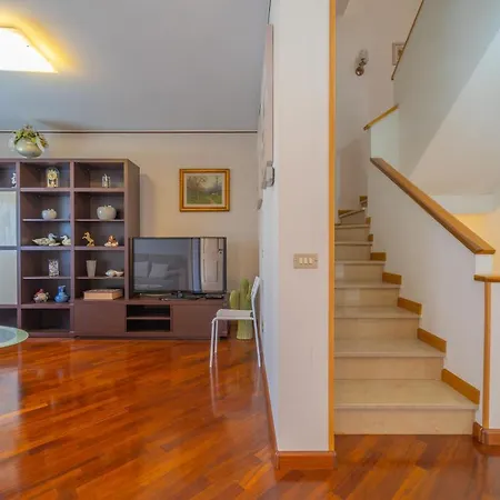 Guest house Domo Nora *