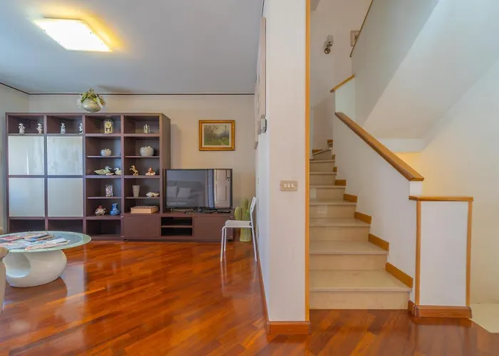 Guest house Domo Nora *